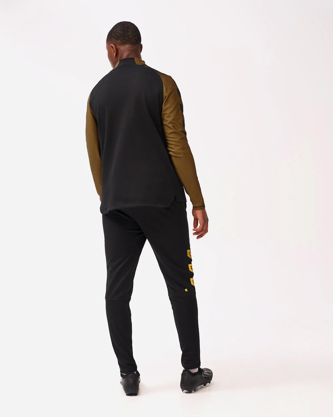 Performance Tracksuit Black/Gold - Image 2