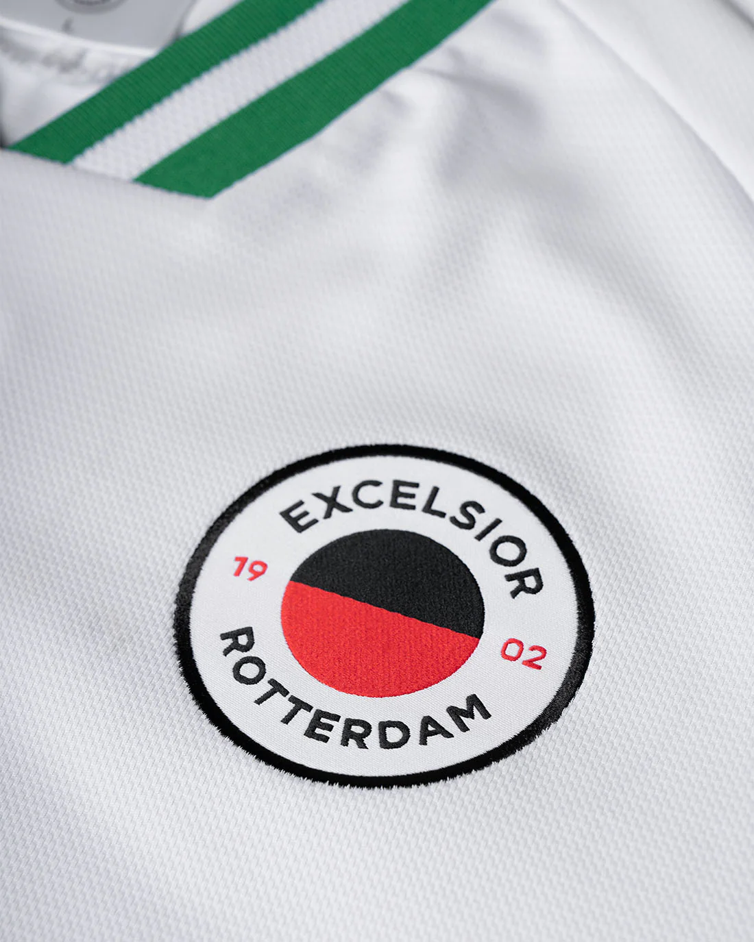 Woei x Excelsior x Robey – Warm-up Shirt - Image 11